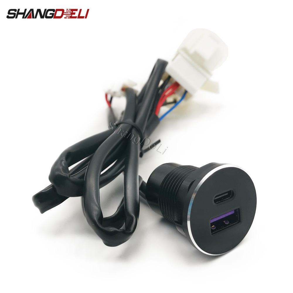 شاحن سيارة مزدوج المنفذ USB مع - مراجعة Usb C Hub وسعره